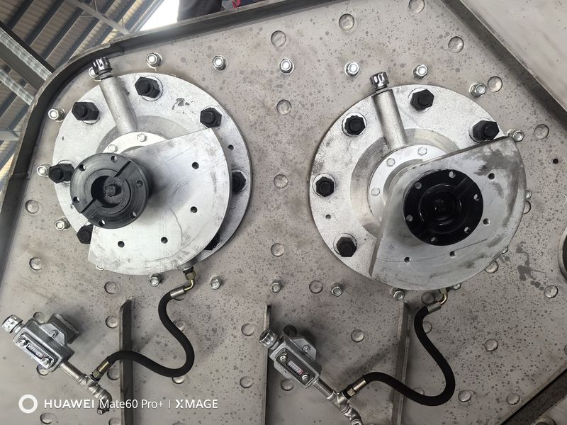 法蘭（lán）式稀（xī）油激（jī）振器（qì）